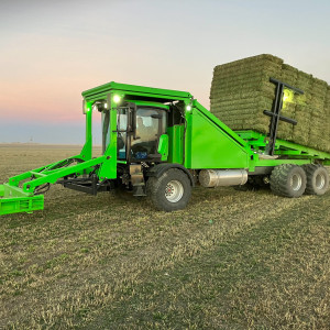 Stackrite Bale Stacker