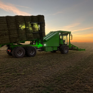 Stackrite Bale Stacker